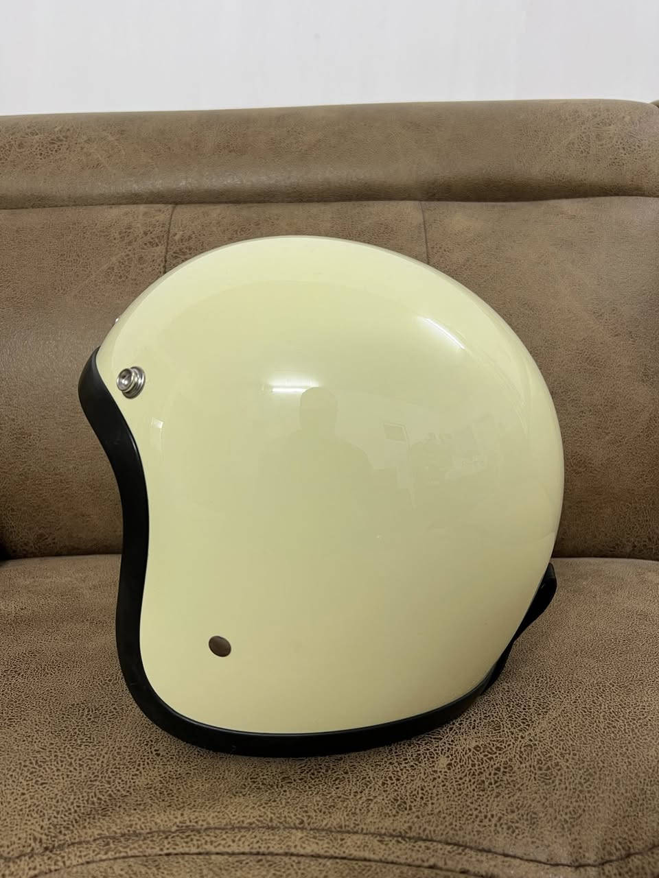 خوذه دراجة للبيع امازون 
قياس XL 
السعر ٣٠ الف توصيل مجاني 🚚


**إذا كنت صاحب هذا الإعلان وتريد حذفه لأي سبب، رجاءا أرسل رسالة إلى الدعم الفني**