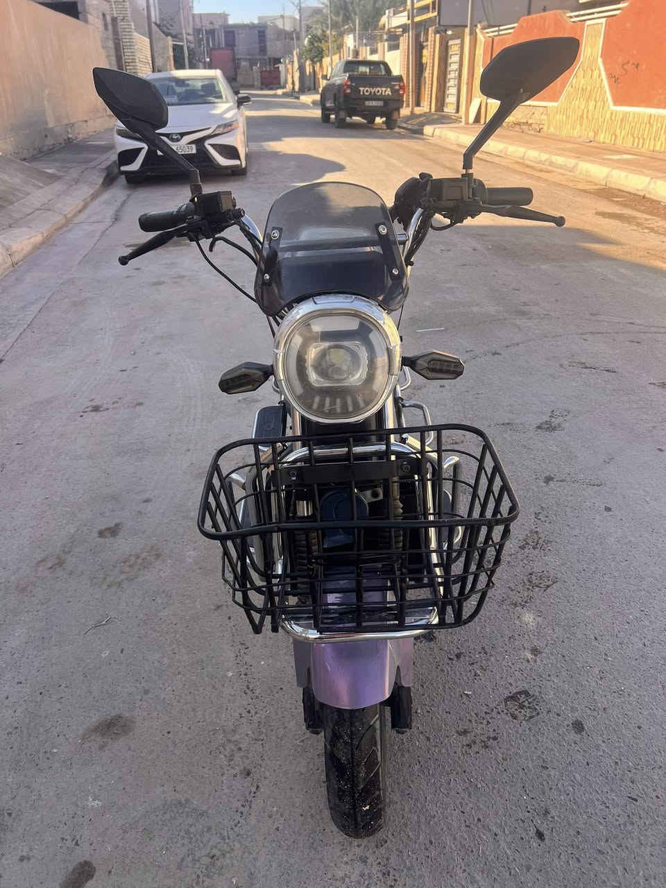 السلام عليكم 
جبلي ابو السله موديل 25
6 بطاريات ع الفحص 
نضافه فول 
جهاز انذار مانع السرقه دبل بصمه
السعر 550 وبي مجال 
***********
‭٠٧٥١ ٩٢٠ ٠٣٨١
