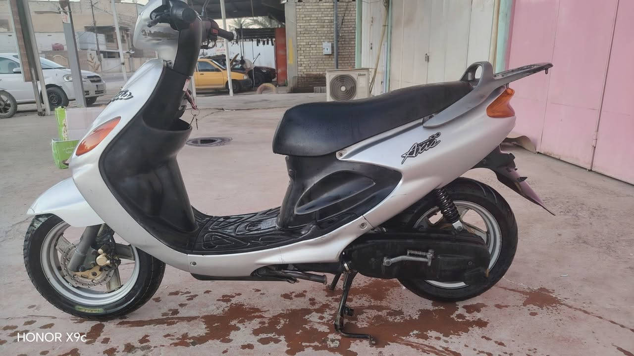 دراجه اكزز 100 فحل بلاد بعدها جديده كلشي بيها بلادي لا مفتوحه ولا ملعوب بيها على أيدي سعرها 1200000
العنوان. حله مركز المدينه
الاتصال على الرقم. ***********
