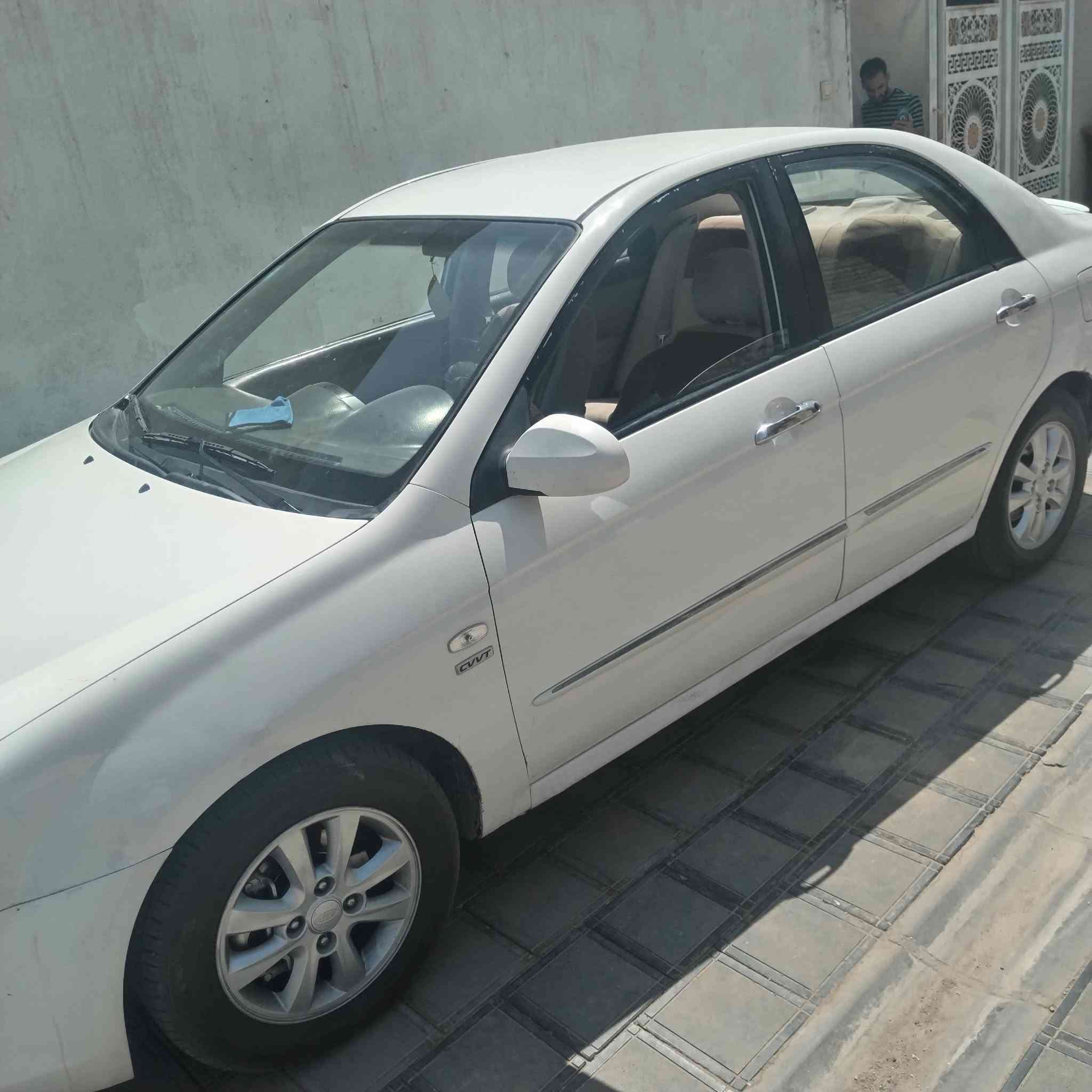 السلام عليكم سيراتو موديل 8  1600 رقم بغداد انكليزي راعيها بصفي مصفره غرامات كير مكينه بيه خيط بخار بصيط كهرباياته كفاله حداديته حلوه  سنويتها لل 28  سونارها موجود بل الصوره معروضه ب 74 وبيه مجال بصيط حق جيتك مكاني كربلاء العطيشي *********** وذا مرواس هم اراوس
