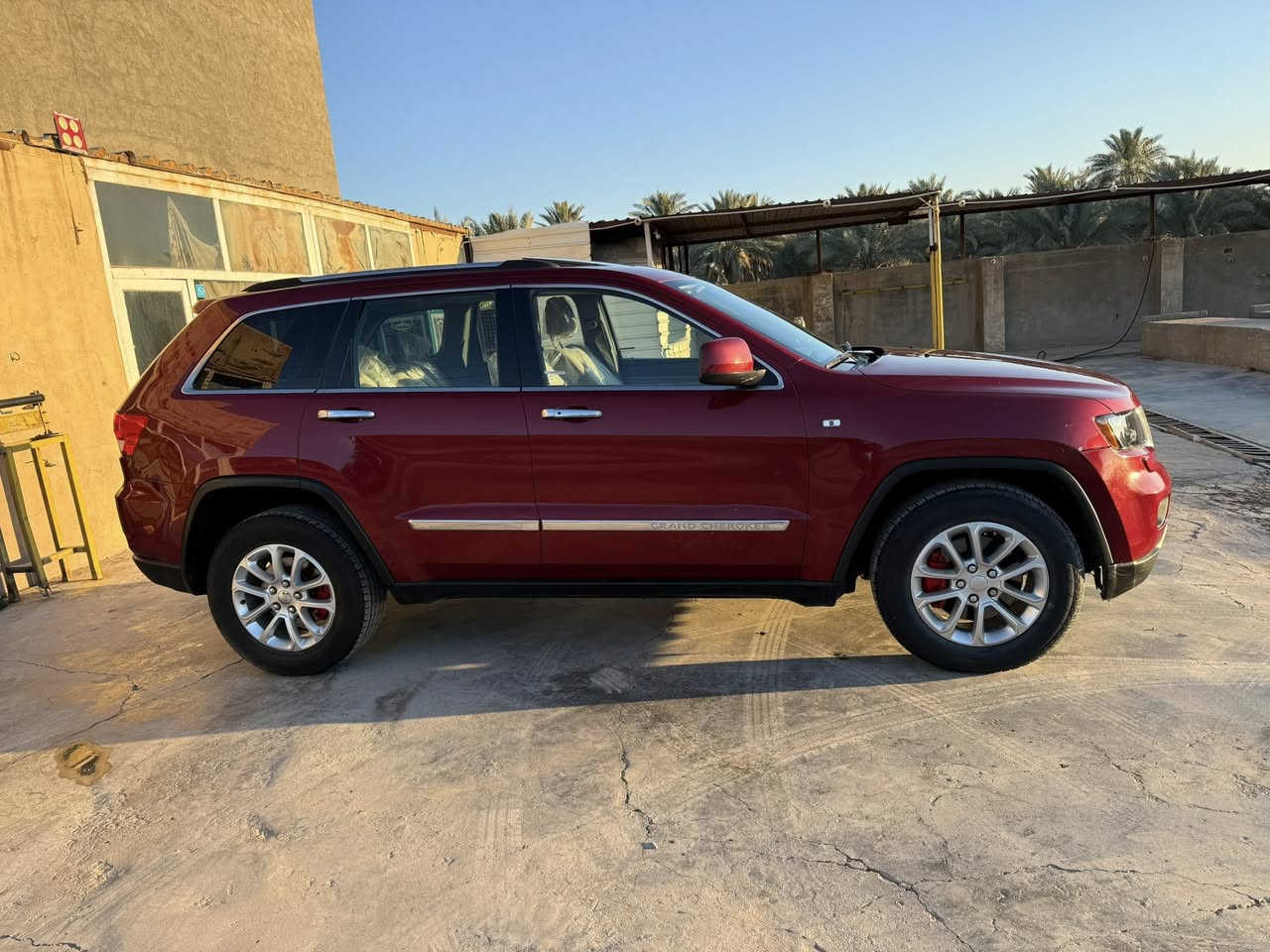 جيب 13 خليجي  فول لاريدو 
فقط الدعاميه صبغ ومكان بارد 

ماشيه 176

مكان السيارة حله بابل مركز المدينة 

السعر 175 وبيه مجال 

هـ. ‭0783 863 5978‬
