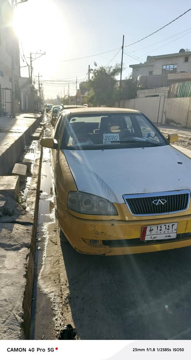 السلام وعليكم كوين للبيع سياره نضيفه حلوه مال شغل اذه اكو مراوس اراوس رقم بغداد مشروع وطني  محرك بلادي السعر انتصل واتدلل ***********
