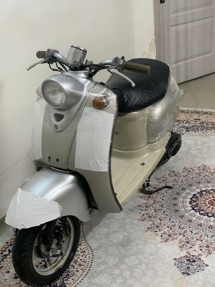 السلام عليكم هذا دراجة عبد الحليم يبيعون هذا دراجة عبد الحليم الكل بشرط هذا مكينة نقاب الكفرات كله بشرط يدرس شو اختار هيجي ماكو السعر 525.
الرقم تلفون *********** .***********.
