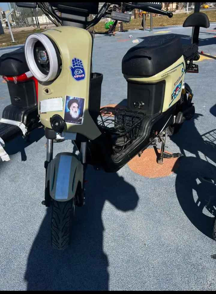 سبب العود الكاذبة ماتشتري لاتكطع رزق الوادم

سلام عليكم دراجه ار تسعة البيع دراجه نضيفة
بمعنى الكلمة كارت وبصمة وسويج 2 شاير
لايت زنون عالي ناصي بريكات هايد روليك بل مكان 
هورن خمس بطاريات مديل 👈 26 دراجه نضام Rرجوع وبارك 

مكاني بصرة خمسة ميل دورة 
سعر 375
بيها مجال بصيط
رقمي للتواصل *********** البصرة, العراق
