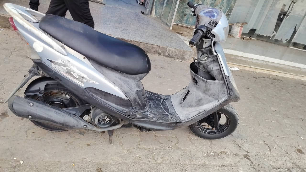 سلام عليكم بسبب الوعود الكاذبه السعر 625وبيهه مجال قليل ماكس عدله مال رمبه دراجه فوول نشاط ومعدل يخبل ملاح بيهه يخبل كلا بلاديه الدراجه لايت عالي ناصي دبل اشاره كله شغال بيهه منفيس وسويلك مكاتبه شرط طابق المحرك ويه ختومات الكفر اذا مو مطابق لا تاخذ شرط دراجه من شغله خرسه متسمعله صوت غير متواجد علفيس  ***********
***********
دراجه 49بلاديه
