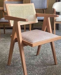 لسنا الوحيدون لكننا الافضل 👍  "فكرتك… نصممها، ننفذها، ونحوّلها لقطعة ف...