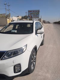 سورنتو للبيع موديل 13 كفاله عامه فول بصمه ماعدا الفتحه الاتصال على 078...