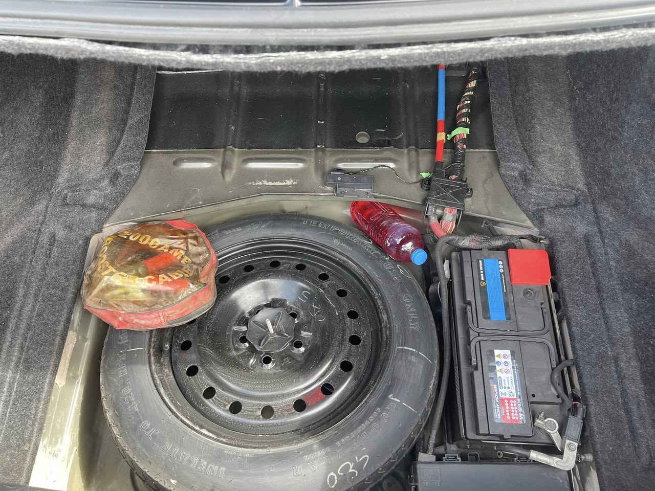 للبيع نقد فقط  اقرا المنشور مذكور كل التفاصيل
سياره  جاهزه ستعمال شخصي نضيفه شكد متتصور 
مديل 19 اصل  sxt pls  رقم دهوك سياره فول مواصفات كشنات حار بارد ستيرن حار بارد فتحت سقف راداد بلمري مري كهرب تصعد وتنزل بيها هوايه مواصفات 
ضررها جاملغ امامي فقط بدون داخل بدون ارباك محدثه تحديث كامل srt ماشيه 115m 
السعر 220 $وبيها مجال 
اتصل وتاخذ عيوني مكان السياره موصل 
*********** هاتف واتساب
