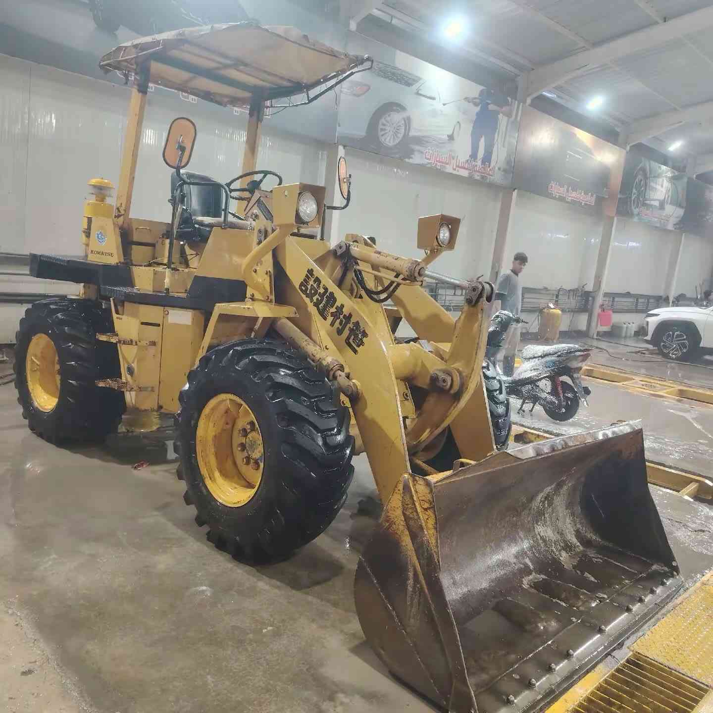 سلام عليكم شفل كوماسو للبيع سعر خاص المكان بغداد الكا
الكاظميه

هاذارقمي ٠٧٨٧٦٩٣٩٢


**إذا كنت صاحب هذا الإعلان وتريد حذفه لأي سبب، رجاءا أرسل رسالة إلى الدعم الفني**