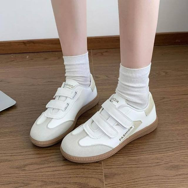 شي ان كوالتي عالي سعر القطعه 10الاف توصيل بغداد ولمحافضات 5الاف ***********
