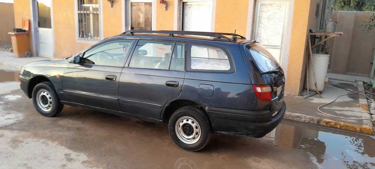 السلام عليكم تحية طيبة للبيع تويوتا كورله مديل 94 مكينه وكير كفاله بأسمي مجدده ل 30 مصبوغه عام اثر جراد مكفوله من الضربة السعر 37 ورقه مكاني بصره زبير *********** أي استفسار بالخدمه
