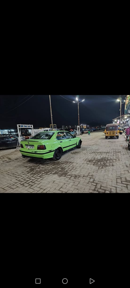 بي ام 1998 مسجله 94 كير مكينه كفاله مكينه مسكر كير اوتو تحويل مباشر سياره جاهزه ؏ اخر حبايه سعر 39 رقم الهاتف ***********
