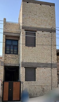 دار طابو سكني للبيع المساحة 110م²  (5.5 *20)حي الرسالة الاولى قرب مدين...