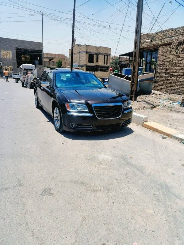 اوباما 14 خليجيه كفاله من الكص 
بلاتينيوم.   C
فول موصفات فول للاخير
مكينه هيمي
ويل كروم 
سياره مال جناي ومعوب عليه  
نقصه بس غاز للتبريد 
مكاني ناصريه مركز
***********
