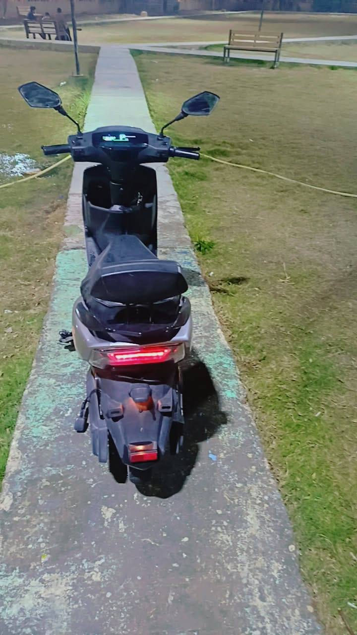 سلام عليكم دراجه شحن للبيع تيسلا الدراجه نضيفه مستعجل عله بيعته الأستفسار *********** واتساب بي
