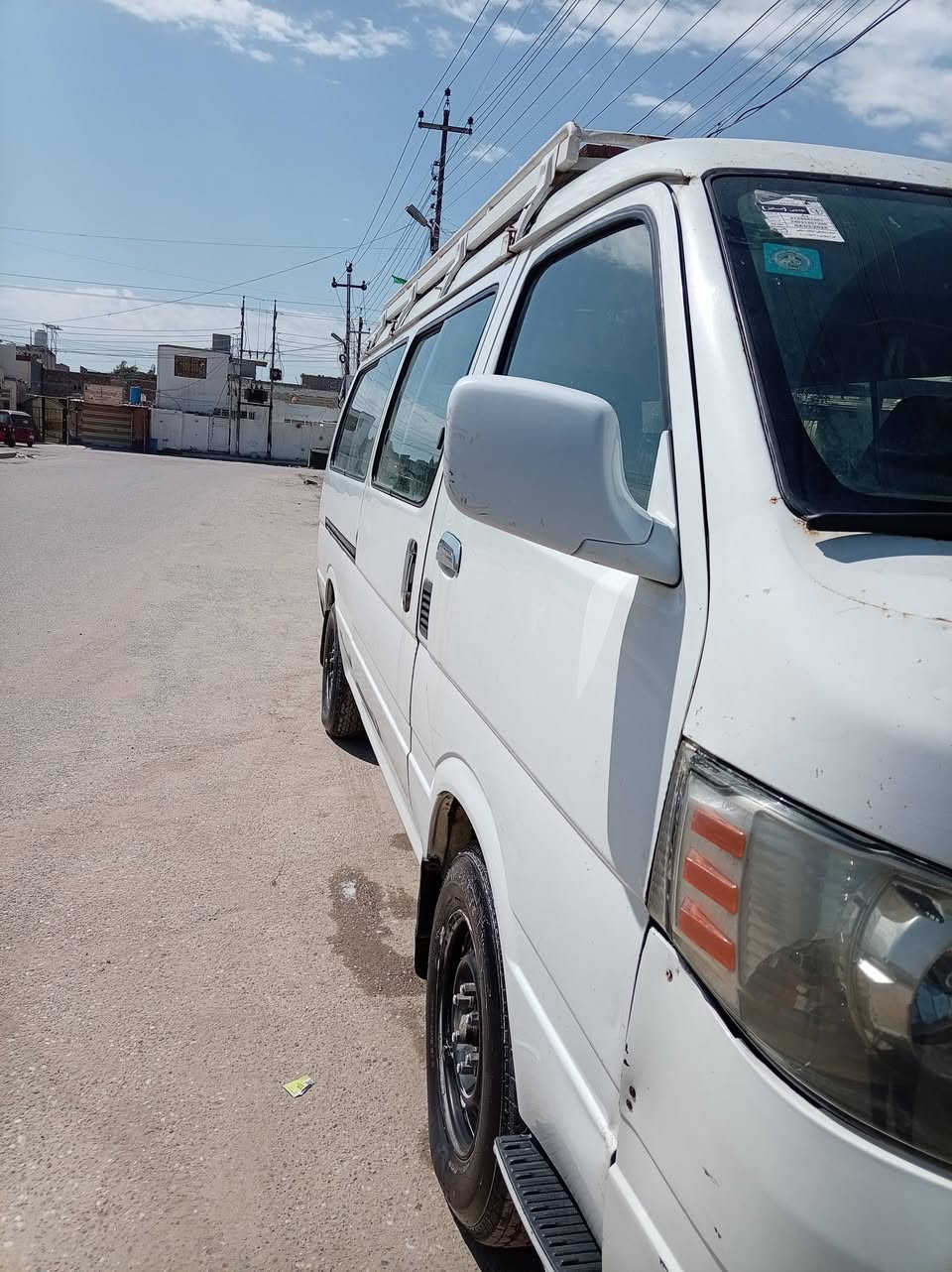 جنبي موديل 2014رقم انكليزي
مكان بغداد عوزه بس غرفه تدوشم تخم تاير جديد صار سبوع من شاده دبلان عينه وصينه ***********بس وتساب
