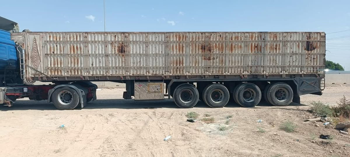 سلام و عليكم  عربانه شاصي 14لا فطر ولا كسر   اربع محاور  ثنين جوبليس وثنين سبرنك طخم تايا جوادر جدد عربانه جاهزه ***********
