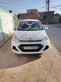 هيونداي A10 • ٢٠١٦ • ابيض