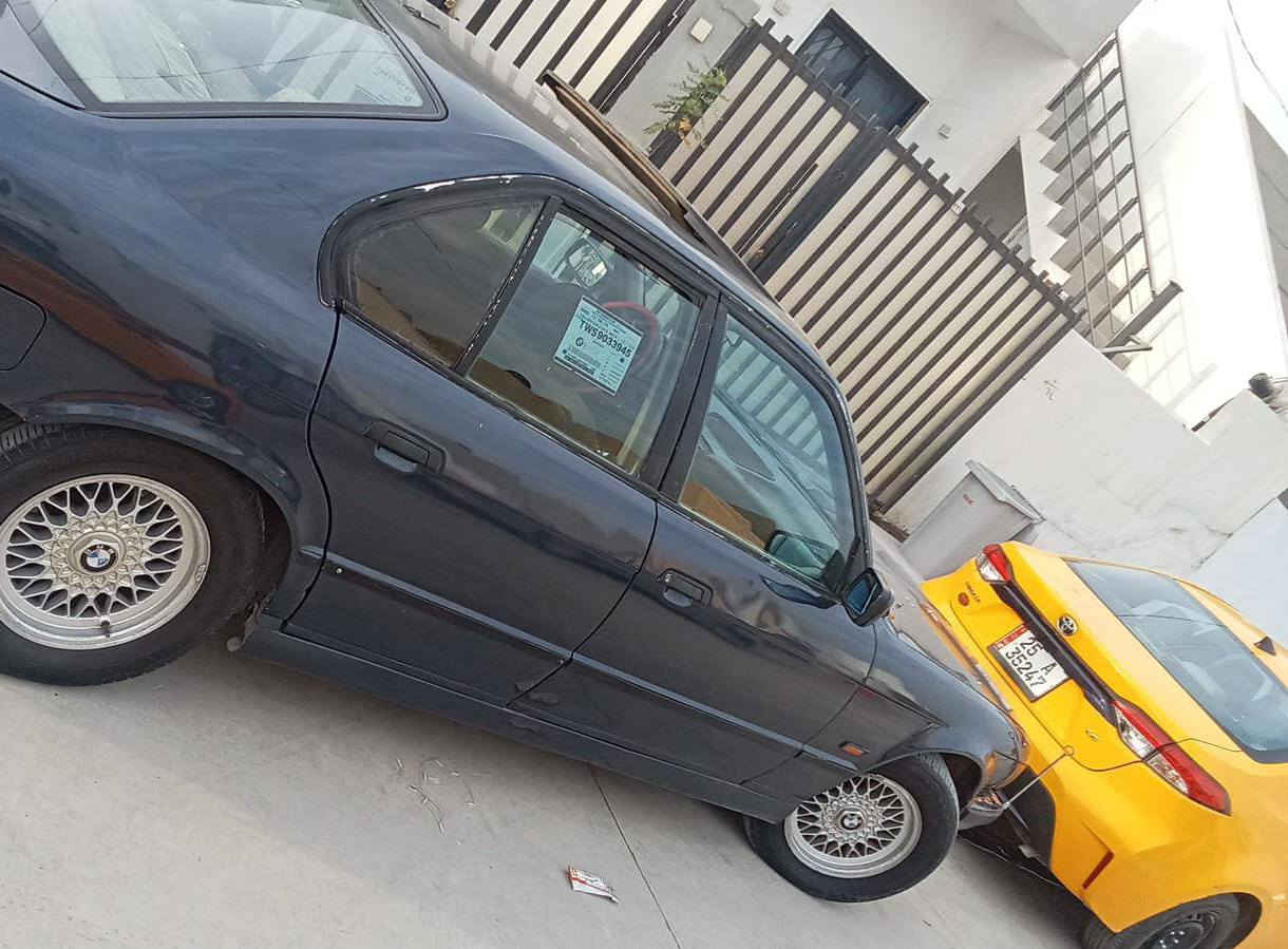 سلام عليكم بي ام موديل 92 سلايت 4 جام كهربائي  525بلاد سياره نظيفه ومال جناي بيها قوه وشعله مشاءالله علي سعر 53 وبي مجال رقم سليمانيه *********** مو شراي لا تعبني
