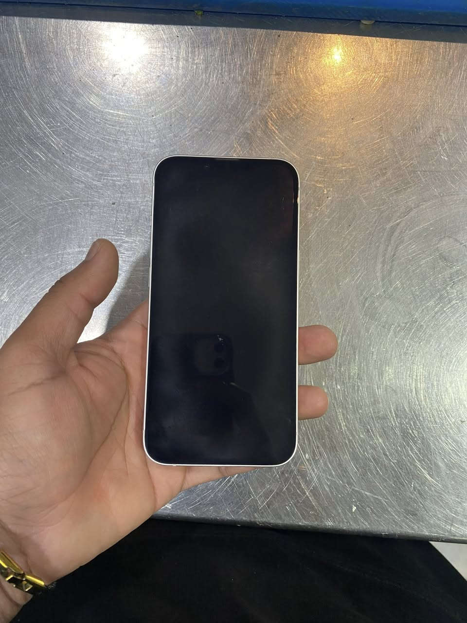 13عادي ذاكرة 128بطارية 74 وتربروڤ ما مفتوح نظيف كلش سعر 400وبي مجال


**إذا كنت صاحب هذا الإعلان وتريد حذفه لأي سبب، رجاءا أرسل رسالة إلى الدعم الفني**