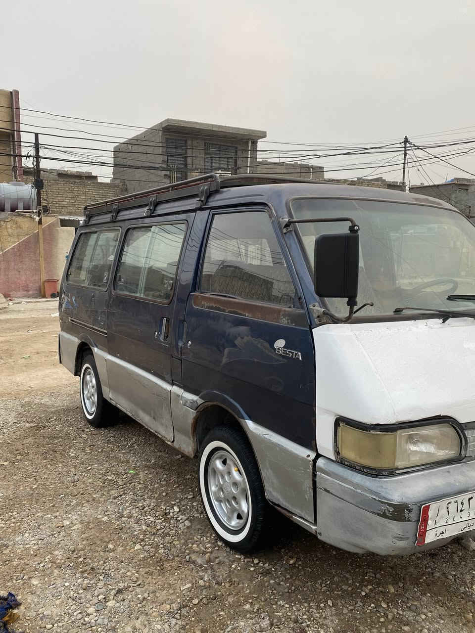 سلام عليكم كيا بستة ٩٤ مكينة وكير خير من اللة  تخم تاير
سعر ٣٢ مكان بغداد رقم الهاتف ***********
