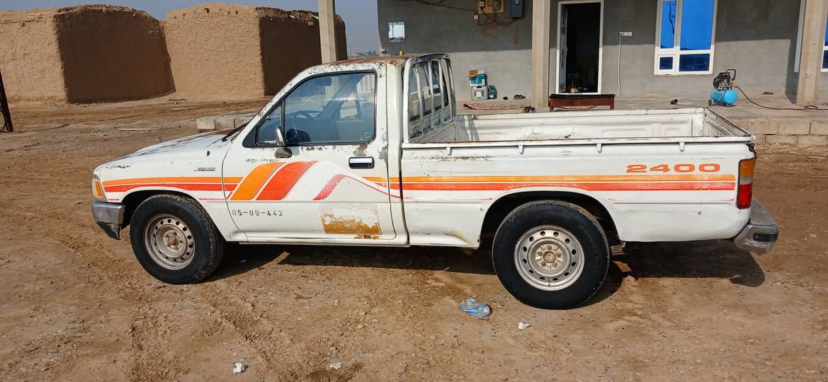 ٩٣ تبريدسياره مافيها ضرر مكفوله كير اكسل شرط المحرك بيه تنقيص ألماني باسمي شرط التحويل السعر ٦٠ وبيها مجال قريه البوسعيد ناحيت حمرين ***********
