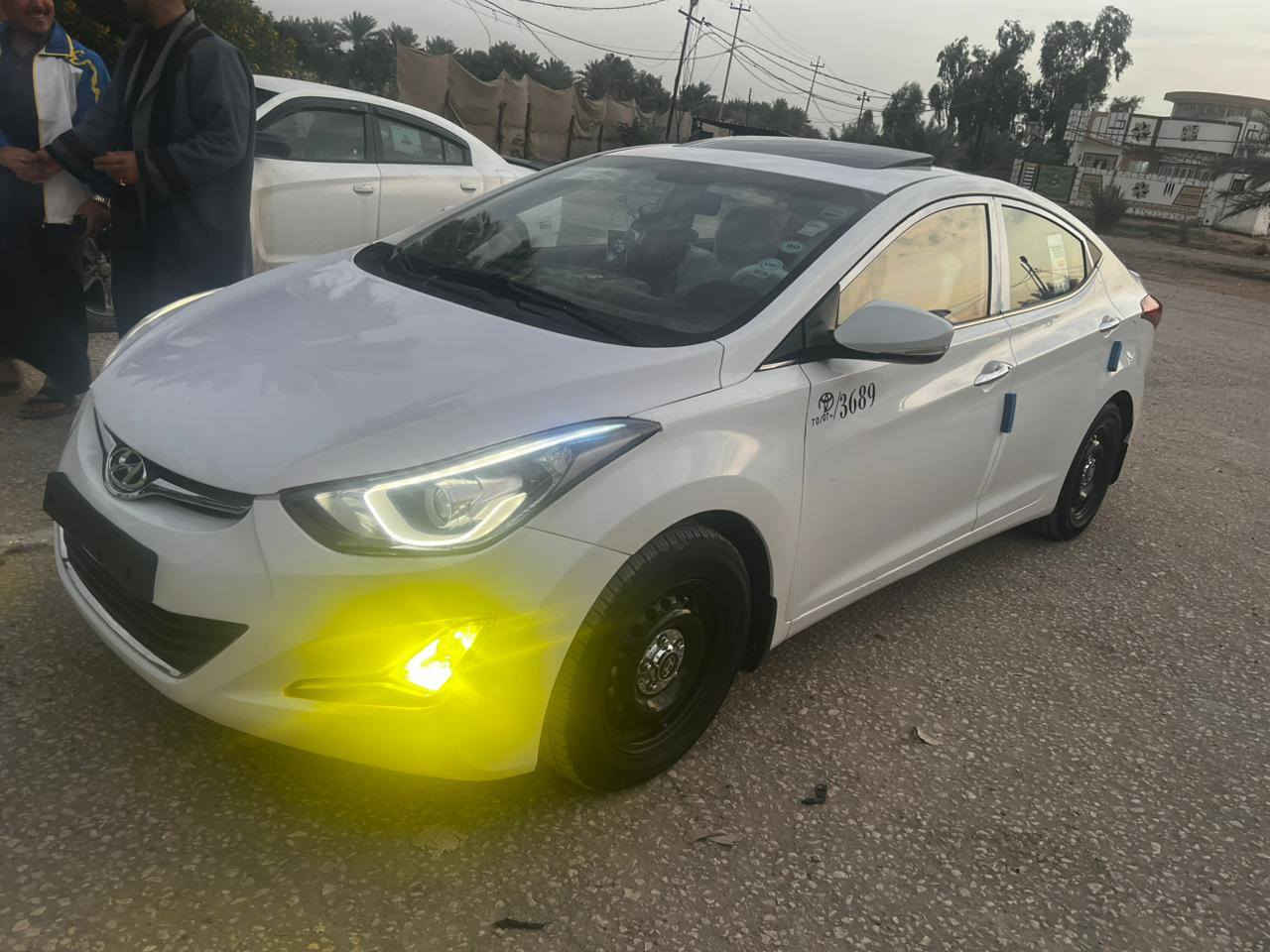 سلام عليكم انتره للبيع او مراوس  ملكه موديل 16
بيه قطعتين مكان نجف تفاصيل اتصل خاص مقفول ***********
