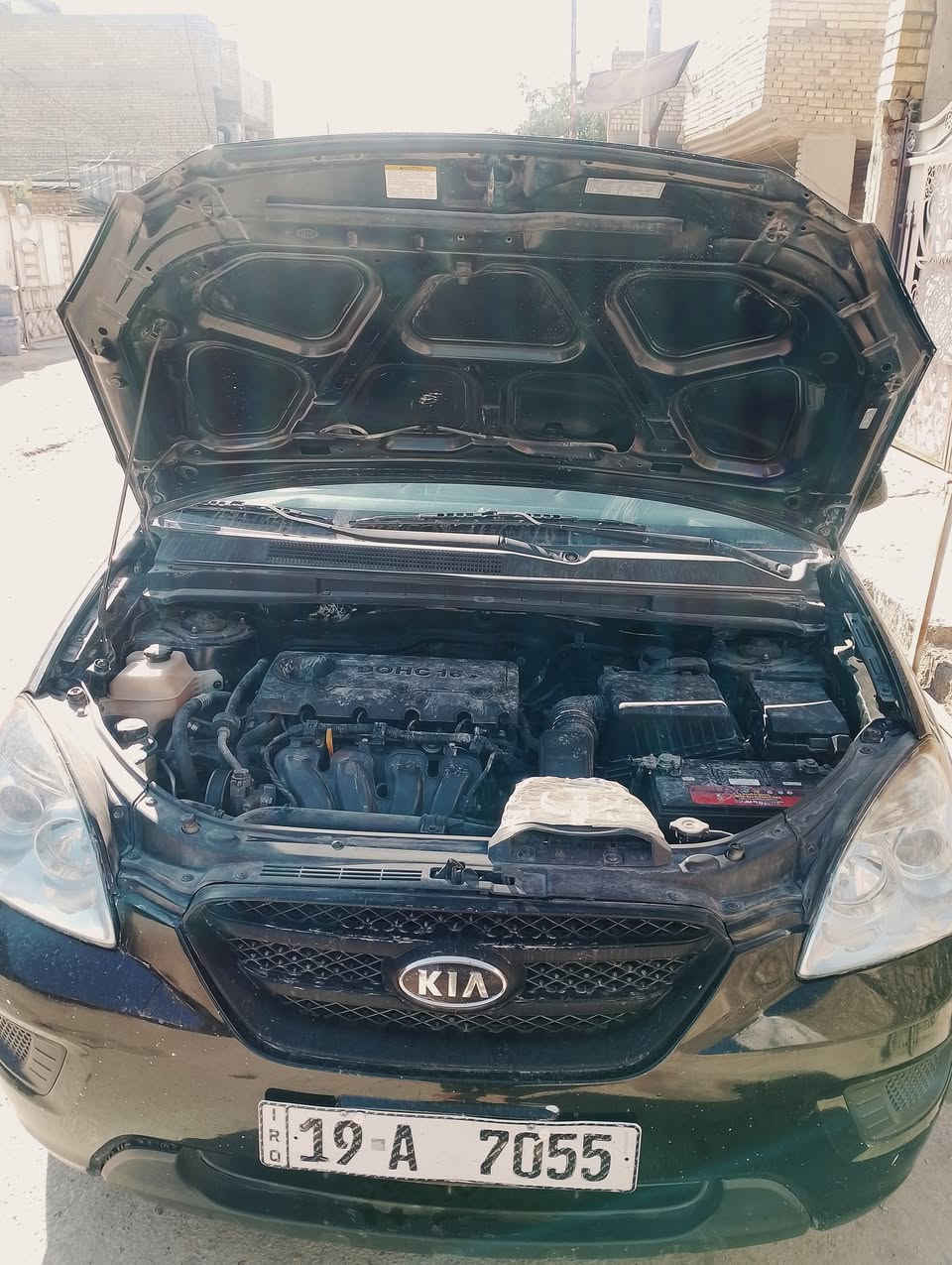 كيا راندو 2009 رقم نگليزي مميز كربلاء سنوية لل2029
مكينا 2400 وارد امريكي حادثها البابين عكس السايق بدون دواخل السيارة على وضع البلاد ماشية 177 السيارة بيها شخوط السعر 105 وبيها مجال مكاني بغداد البلديات 
***********
