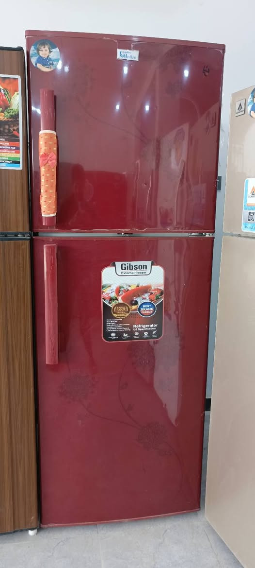 وجبه ثلاجات نظاف 99/100 متوفره في ناحيه الفظليه قرب اسواق علاء حميد   ارقم ***********
