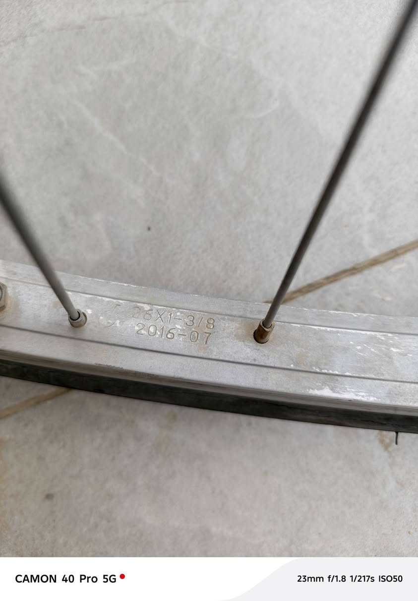 باسكل موديل ٢٠١٦ كلش نضيف ما ناقصه أي شي سعر:١٢٠ وبي مجال قليل الاستفسار على هذا الرقم ***********
