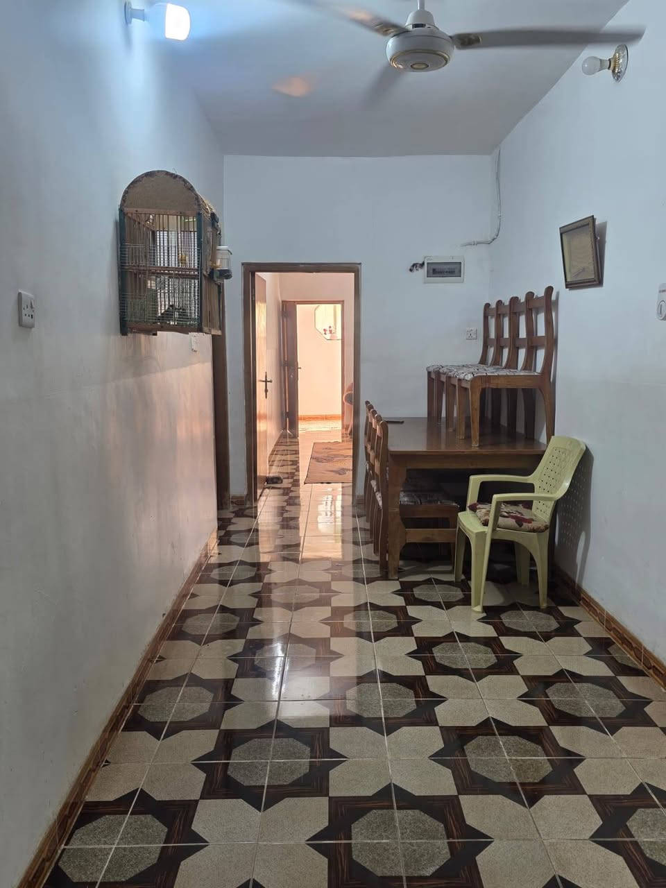 السلام عليكم
🏠بيت. طابقين للبيع
طابو صرف تحويل مباشر 

الموقع / الرمادي / التأميم حي الاكراد

 المسساحة 200متر 

الواجهه10 متر 

 السعر الاتصال علئ الهاتف /***********
