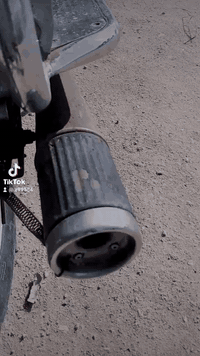 اعاده نشر بسبب لوعود لكاذبه??

بيع مستعجل

سلام عليكم اخوان دراجه للبيع موديل2011 اوراق اصولي
لدراجه شوفت عينك وكهربائيات كلهه جدد ضفيره وعقل ودشبول وماصده بس بكلايت حطيت احمر لئن لولد لصلحت يمه ماعنده رصاصي اطيحلك فلوسه كلهه جديده لدراجه ومكفوله لا عواج بل شاصي ولا جويه لحيم تجي وتكلب
مكاني كربلا حي لعباس (***********)لسعر 400وبيهه مجال
