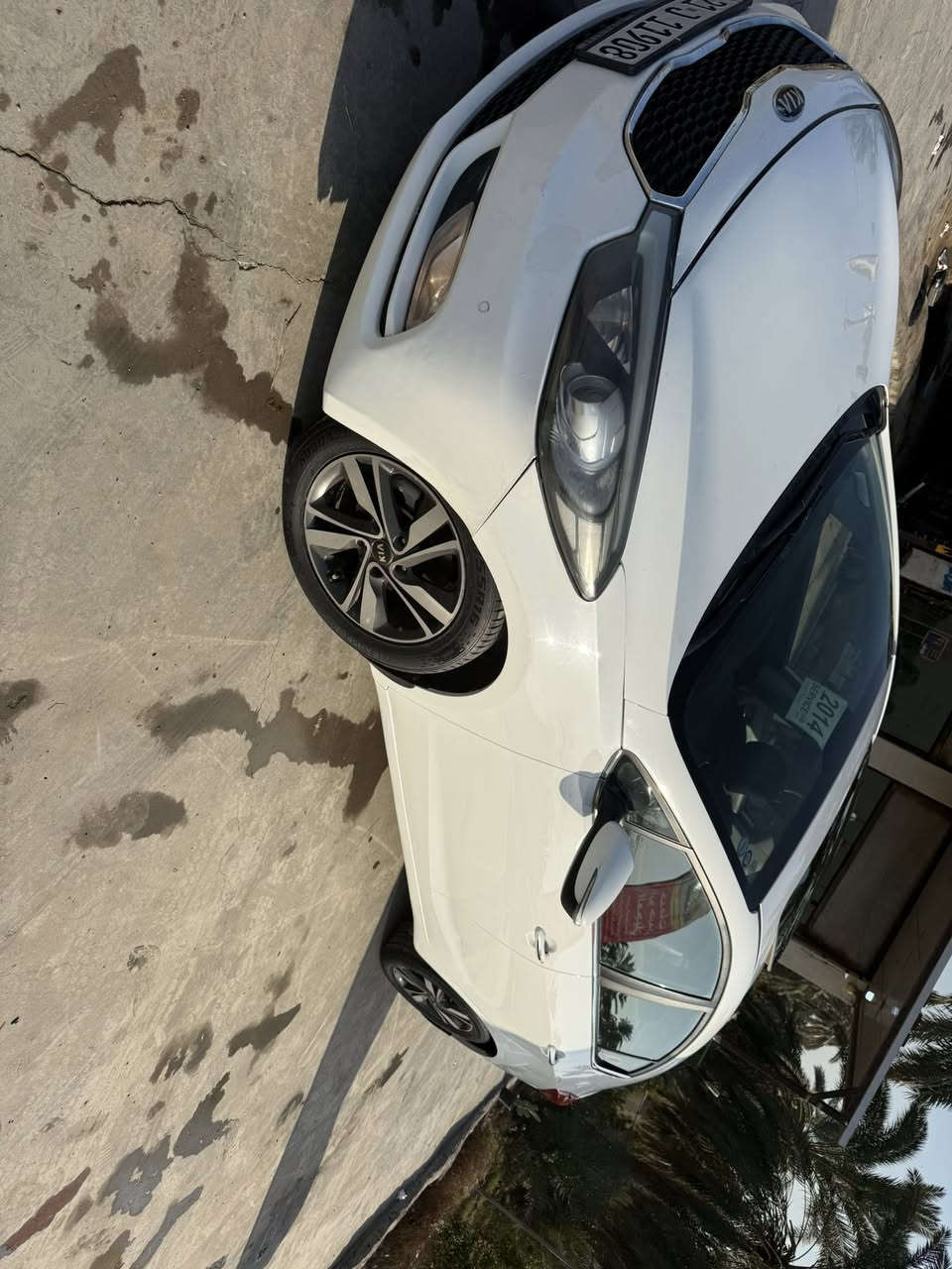 سلام عليكم سيراتو 2014 فول مواصفات  رقم جديد بسمي تريد تحويل تريد وكاله السعر 127 وبيه مجال حك الجية *********** الاتصال على الرقم
