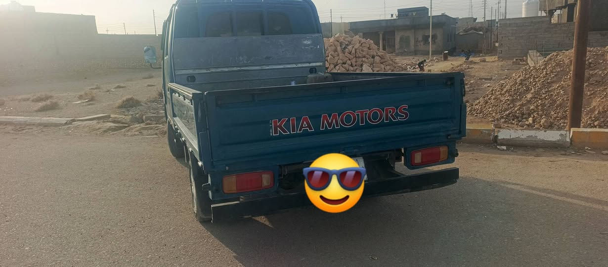 السلام عليكم سايلند رقم بغداد سنويه 27 شرط نضيفه بلاديه مكانها الانبار القائم سعر 95بيها مجال اني مكلف بل نشر خابر عل الرقم ***********
