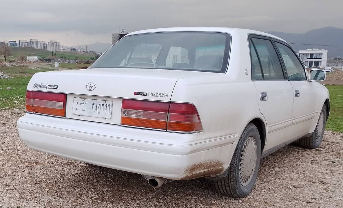 تویتاکڕاون 1998ئاڕمێ پلاسیک سلێمانی بێ بۆیاخ دووپارچەی گۆڕاوە بەبیلادی تەبرید گەرمی هەمووگیانی ئیشەکات چوارتایەی تازە.((‌***********)){{65}}گەڵا السليمانية, العراق
