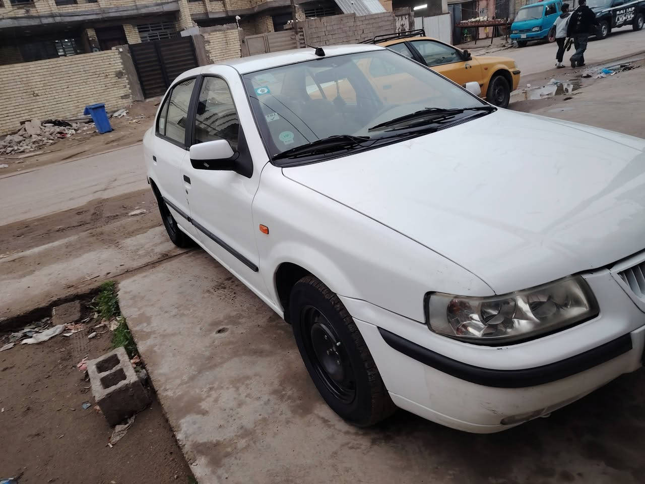 سلام عليكم سمنت موديل 12سيارة جديدة 50 وبيها مجال ***********
