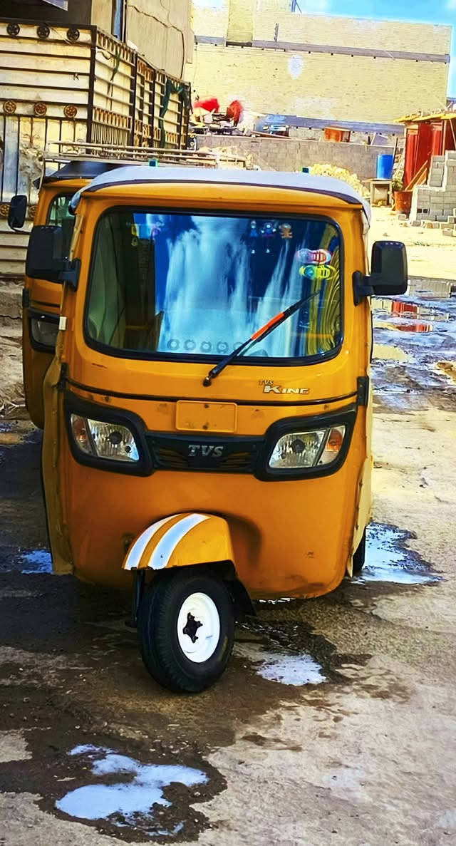 شباب إلي ما يعجبه السعر خلي يعبر المنشور
سلام عليكم شباب تكتك موديل 2020 TVS رقم وسنويه تحويل ثاني يوم تكتك خير من الله مكينه ✈️ تخبل ناعمه أبدل بيه اكلجات وكسن جديدة تكتك كفاله من الصبغ ولمعجون بس بيه اشخوط لهن اني اخليه بل كراج تكتك حلوه مال جناي السعر 6ملاين التكتك اني تعبان عليه تجي وتشوف بعينك مكان بغداد هاذ رقمي *********** اتصال
