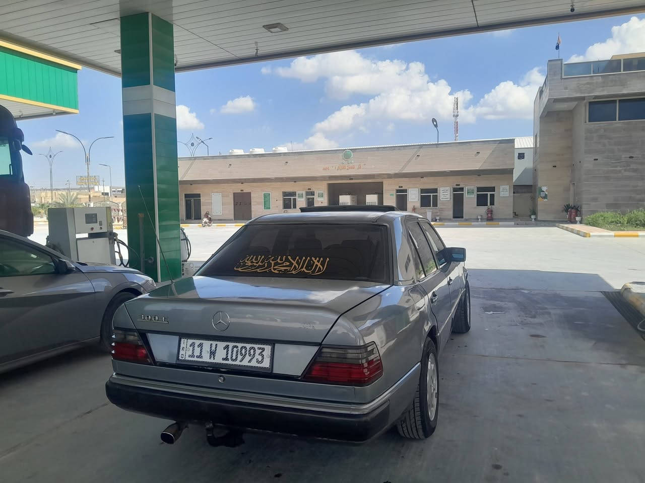 السلام عليكم مرسيدس دب ٨٧ جاهزه من كلشي مكينه ٢٥٠٠ كير ومكينه وحداديه وكهربائيات وتبريد مكاني ناصريه مركز السعر ٦٧
***********
***********
