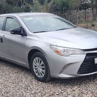 كامري LE • ٢٠١٧ • ضرر