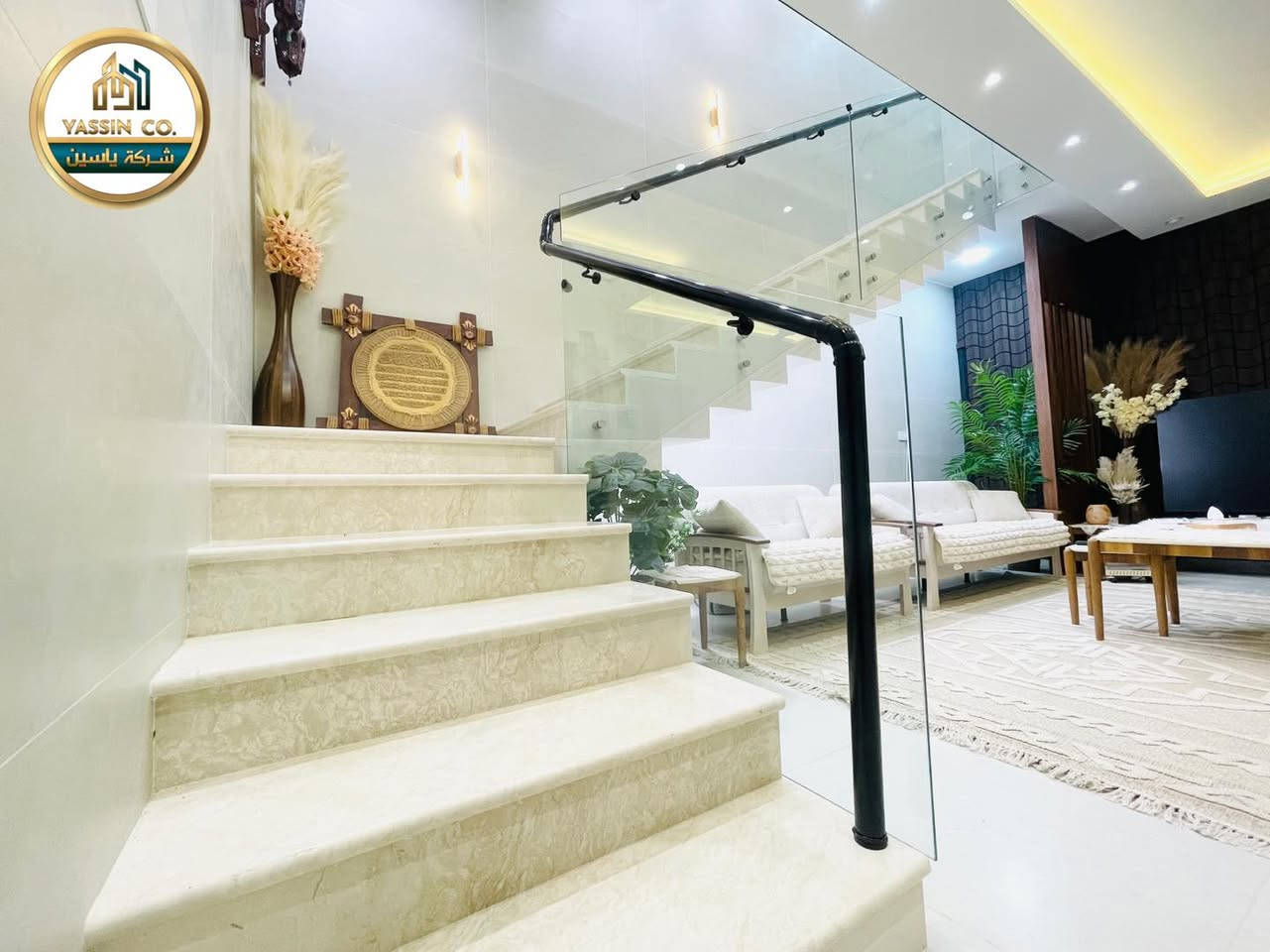 ‏English|عربي
جانب من أعمال شركة ياسين  

محجل درج تثبيت جانبي ذات ألواح زجاجية مقساة شفافة كبيرة، يوفر رؤية واضحة ومفتوحة للمساحة، التصميم يركز على الخطوط النظيفة والبساطة، ويتناسب مع الديكورات الداخلية الحديثة، لذلك يساهم الزجاج في إضاءة المكان ويمنح شعوراً بالاتساع، مما يضيف تباينًا أنيقًا.

_ _ 
العنوان📍 : 
الفرع الأول : الأنبار -  هيت  -  شارع السكلات .
الفرع الثاني : الأنبار - الرمادي - سدة الصوفية - مقابل فندق الانبار الدولي.
 _ _ 
لاستفسارتكم الاتصال على الرقام التالية :
📞***********
-----------------------------
‏Part of the work of Yassin Company fo
- 
_ _ 
‏Address 📍:
‏The first branch: Anbar - Hit - Al-Sakalat Street.
‏The second branch: Al-Anbar - Al-Ramadi - Al-Sufiyah Dam - in front of Al-Anbar International Hotel.
  _ _
‏For your inquiries, call the following numbers:

***********

-----------------------------
.
.
.
.
#شركة_ياسين #الانبار #مدينة_هيت #هيت #العراق #محافظة_الانبار #الرمادي  #سدة_الصوفية #صناعة_الالمنيوم #الالمنيوم #ابواب #ابواب_مدخل #باب_سلايد #باب_كهربائي #خشب_طبيعي  #خشب #بالون_بريس #هاي_كلاس #شبابيك #شباك_سلايد #زجاج #دبل_زجاج #كاونترات #كورتز_مرمر #محجرات_الدرج #Yassin #Iraq #Al_Anbar #Hit #Ramadi
