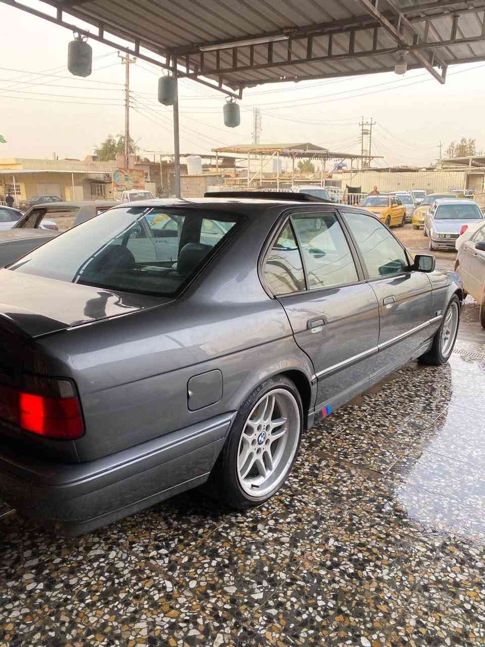 سياره BMW مدليل 91 حجم 520 فول مواصفات مصبوغه للجماليه بجم عريض دعاميات M غرفه اسود كارتير حداديه جديده ويل كب M اصلي تخم تاير جديد سياره جاهزه من كلشي رقم قادسيه مميز تحويل مباشر السعر 75 بيه مجال قليل 
الستفسار اكثر
***********
***********
مكاني كربلاء
