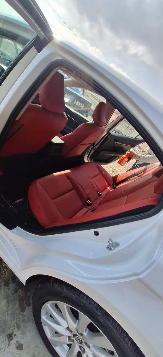 كامري موديل 25 Le هايبرد منفيس
بدون دواخل بجم كبس تبديل جاملغ سايق وباب سايق بلاديات 
🔴🔴للبيع السعر الكلي 230 نقدآ وبيهه مجال 
🔴🔴وترهم قسط مقدمه زينه والباقي قسط والسعر يختلف 
للاستفسار واتساب او اتصال ***********
