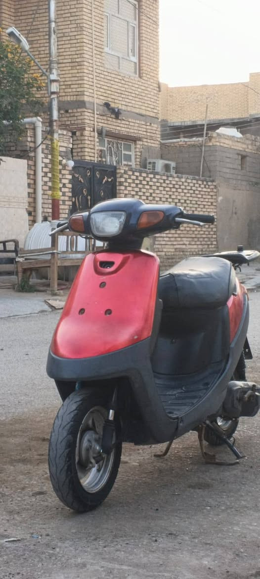 ماعده السلف بس شخاطه ماعرف شنو من كل شي جاهزه اشاير يمنه يسره بريك امامي خلفي هورن هداد بانزين عداد سرعه تدكك60.......اذا مراوس ب بيجي نضيفه اراوس...
السعر300..

ناصريه مركزز مدينه الصدر


**إذا كنت صاحب هذا الإعلان وتريد حذفه لأي سبب، رجاءا أرسل رسالة إلى الدعم الفني**