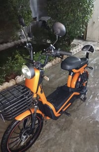 دراجه شحن للبيع موديل 2024 النوعيه ولي مختوم المواصفات 1: الدراجه أربع...