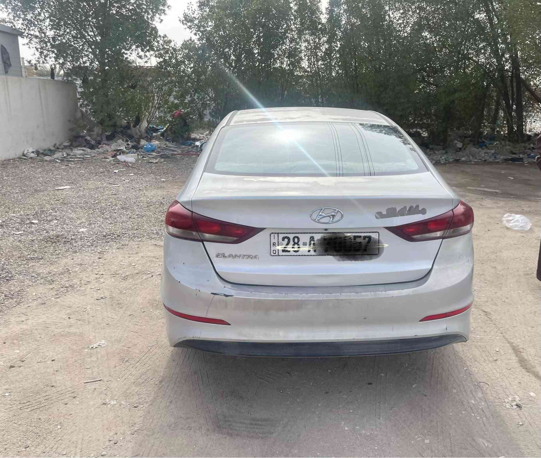 من رخصت الادمن سيارة النترا موديل 2017 رقمها نجف ومكاني النجف ضررها جاملغ  بدون دواخل باسمي السيارة  سعرها 130 وبيها مجال رقم الموبايل ***********
