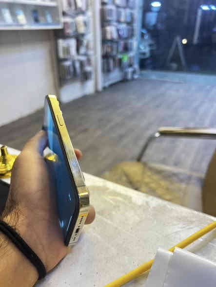 13 برو  ذاكره 256 شرق اوسط مبدل شاشه تفصيخ و كامرات تفصيخ فيس أيدي شغال سعر 475 مكان بغداد العبيدي رئاسه شارع (20)***********
