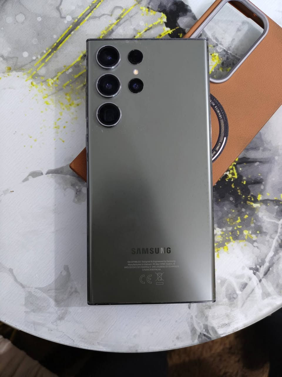 السلام عليكم اس 23الترا مكفول من كلشي فقط السماعه الجوه مال صوت منضفه تلفون مكفول شرق اوسط دبل خط كارتونه موجوده تلفون نضيف السعر (600)مكاني النجف الاشرف ناحيه الحريه ***********
