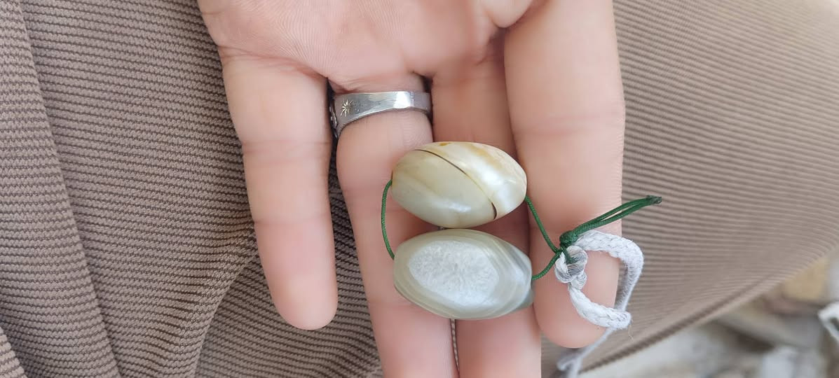 السلام عليكم
خرز عقيق سليماني للبيع السعر 125

ميسان العمارة نهاوند ***********
