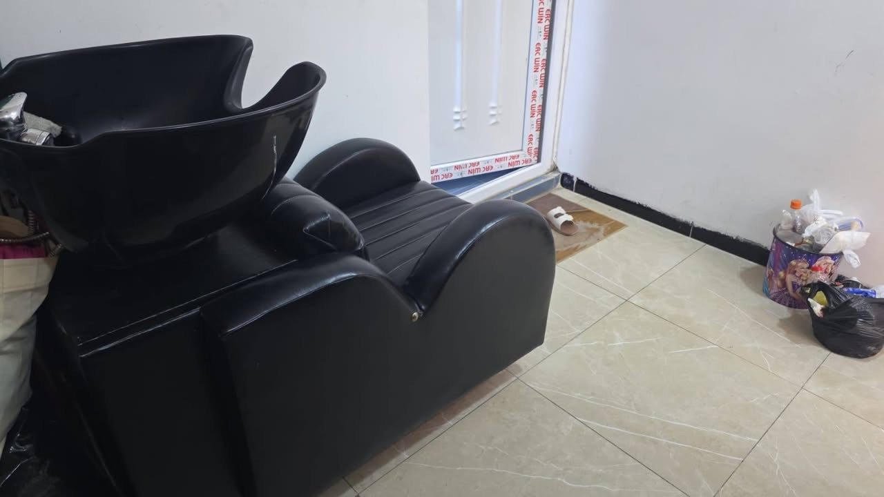 للبيع غراض صالون العنران بغداد الدورة جمعية خير الله *********** للتواصل
