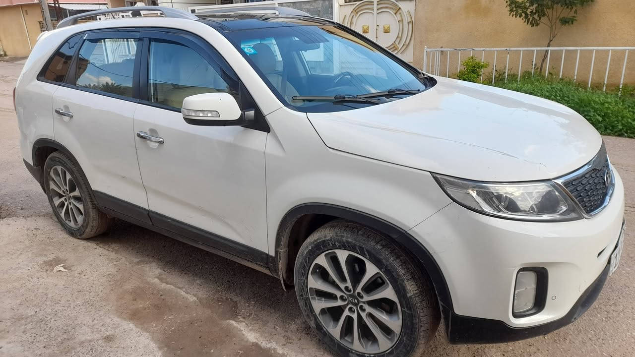 سلام عليكم 
سورنتو للبيع موديل ٢٠١٥ فول مواصفات السعر ١٦٠ ورقة مكاني بغداد الراشدية للاستفسار ***********
